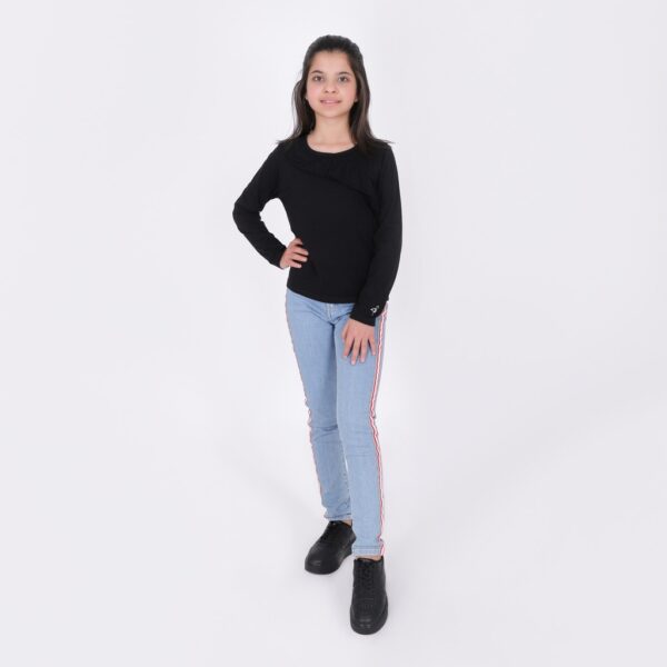 05 010 02 165 K040 4A T shirt fille manches longues avec volant Noir 4A