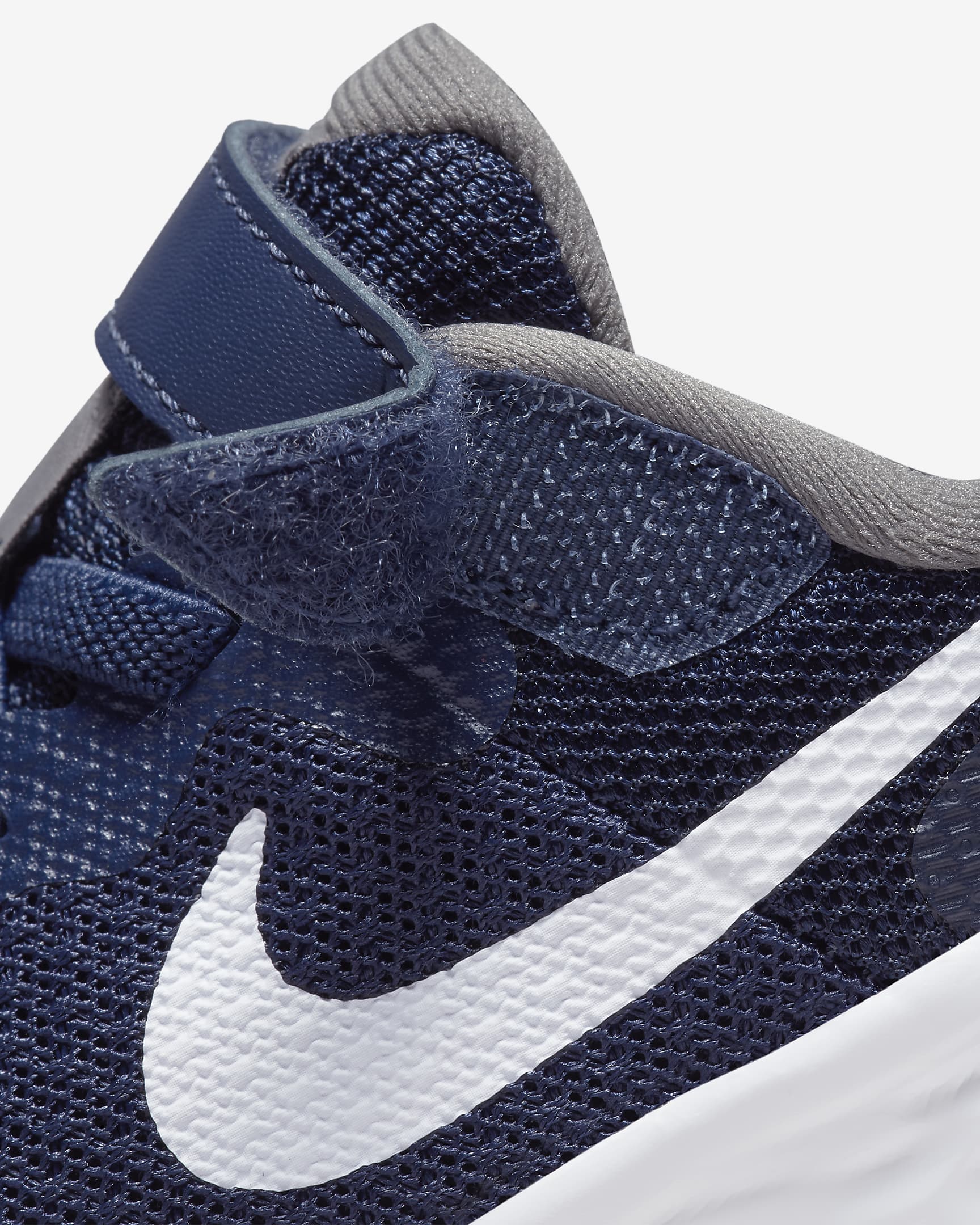 Nike - Nike Révolution 6 - Bleu Marine 5