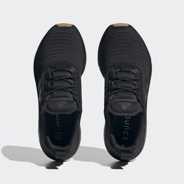 IG4704 3 FOOTWEAR Photography Top Portrait View grey