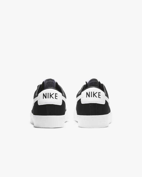 NIKE SB ZOOM BLAZER LOW PRO GT 4