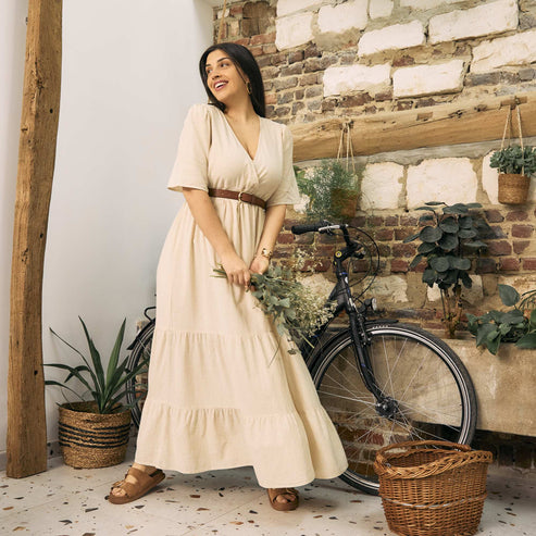 Kiabi Robe longue à manches courtes et base à étage BEIGE Drest