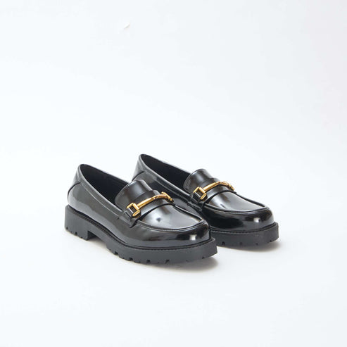 Kiabi Mocassins vernis avec sangle dorée NOIR Drest