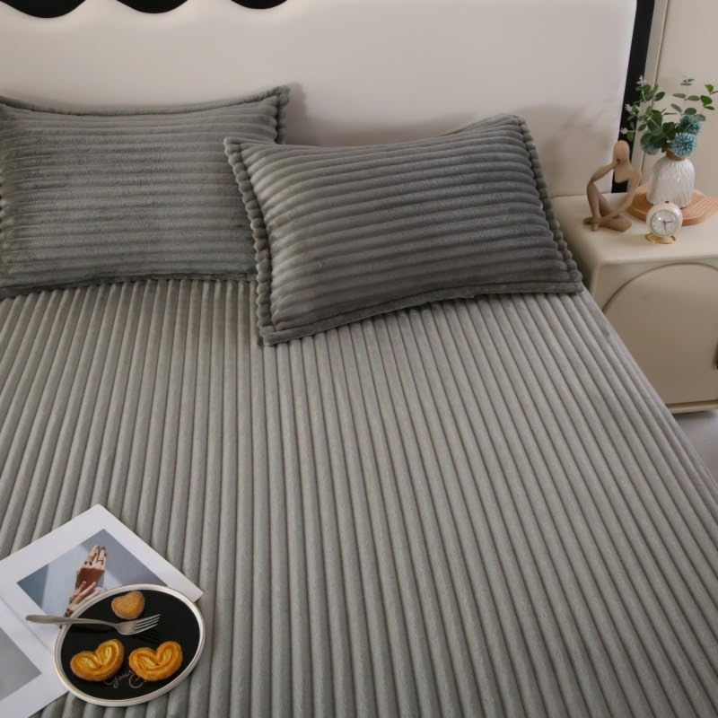 CASA NOVA - Draps housse polaire 3 pièces à rayures 200x160cm Gris 5
