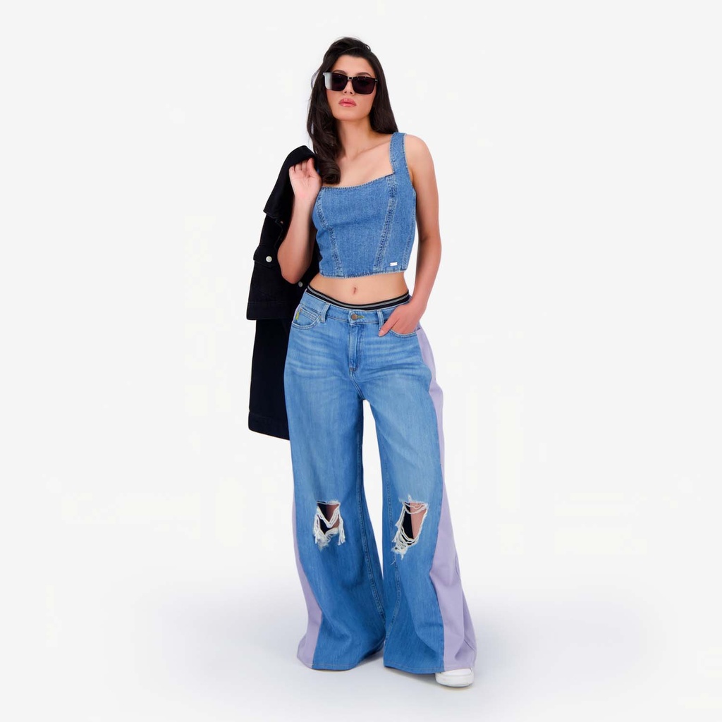 Kontakt – Upcycling wide leg jeans femme bi-couleur – WIDED – Jeans Bleu Moyen & Lavander Sergé de Coton