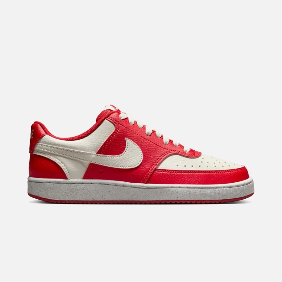 Nike – Nike Court Vision Low Next Nature – Rouge universitaire/Voile - Nike
