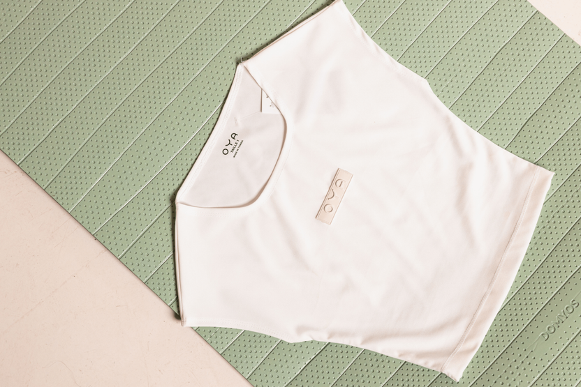 Oya Activwear – Aura crop top – Blanc