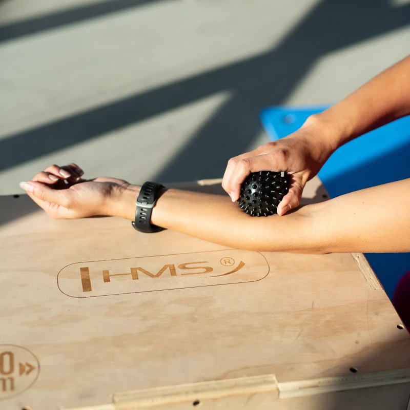 NEST - Balle de Massage à Picots - Auto-Massage &amp; Points de Pression - PVC Résistant - Noir 7