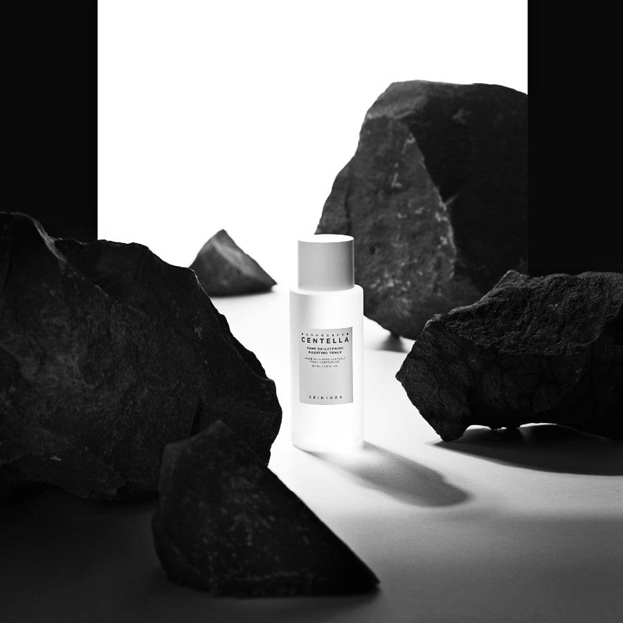 SKIN1004 - Centella Tone Brightening Boosting Toner 210Ml 4