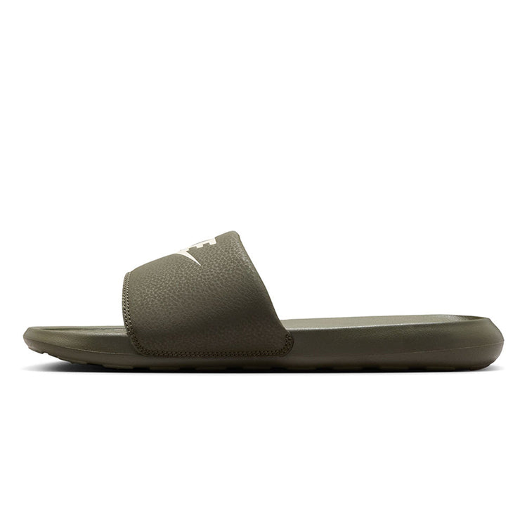 Nike - Claquettes Homme NIKE VICTORI ONE SLIDE - Khaki Blanc 2