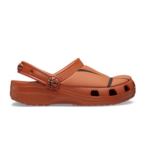 Crocs – Sabots de basket-ball classiques pour enfants – Orange Basketsball