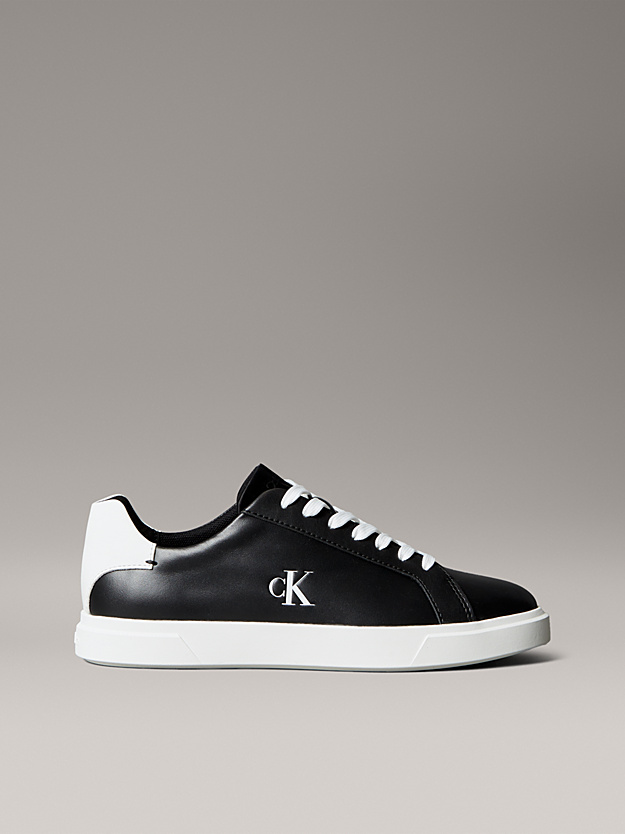 Calvin Klein – Baskets en cuir avec logo Signature – Noir Blanc