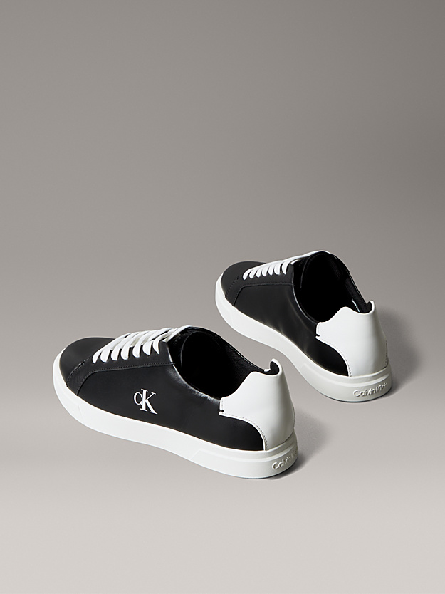 Calvin Klein - Baskets en cuir avec logo Signature - Noir Blanc 3
