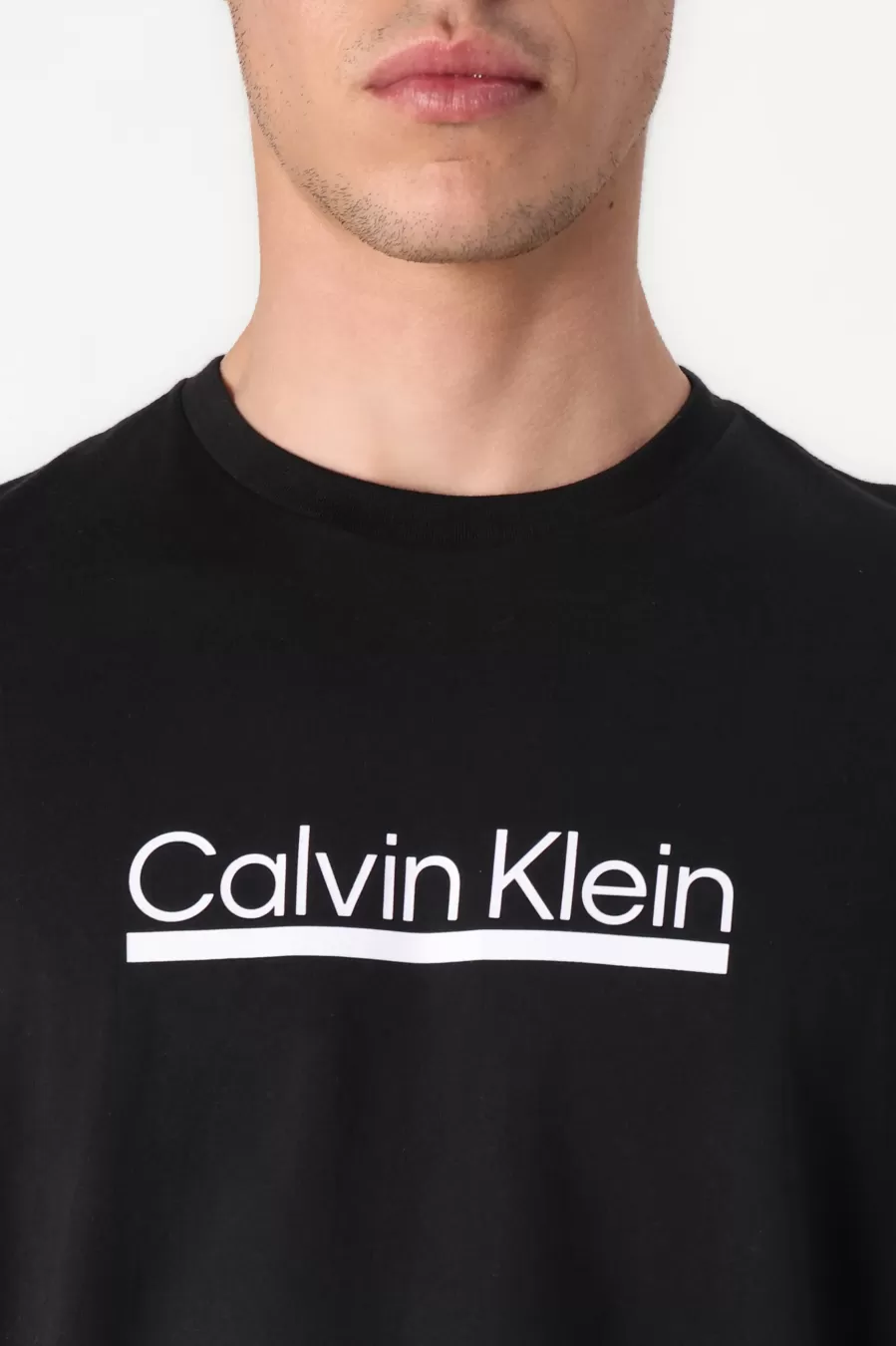 Calvin Klein - T-shirt à manches courtes  Noir 2
