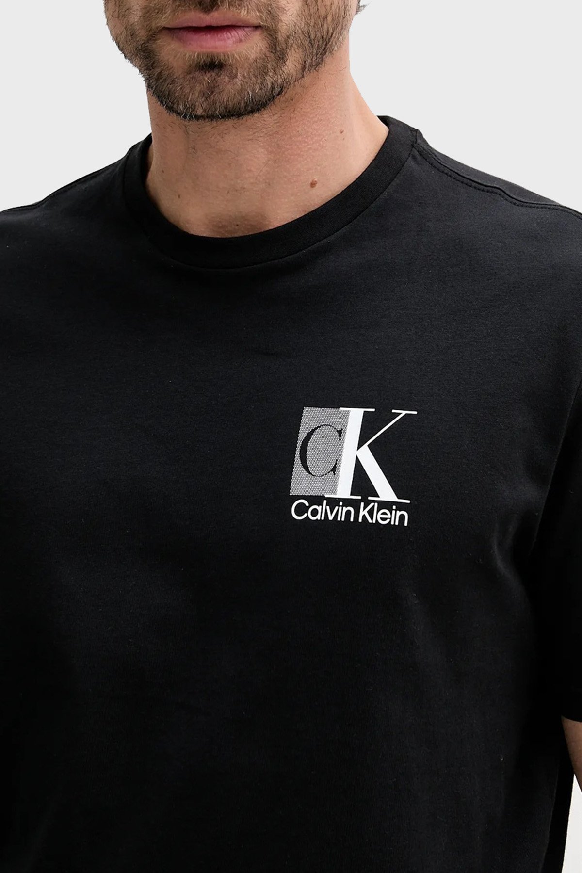 Calvin Klein - T-shirt homme en coton Calvin Klein LV04RC853G UB1 - Noir 4