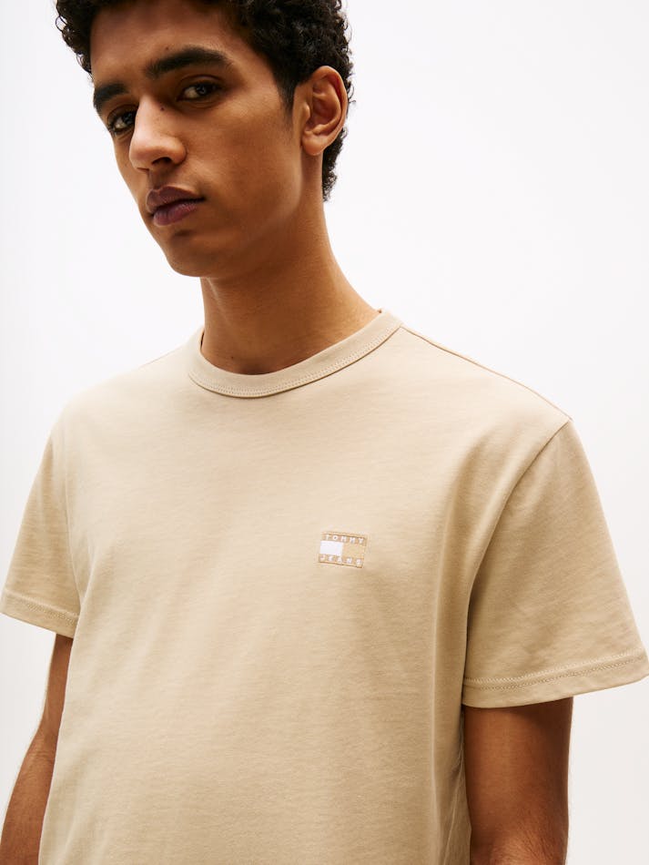 Tommy Hilfiger - Tonal Tommy Badge T-Shirt - Beige 2