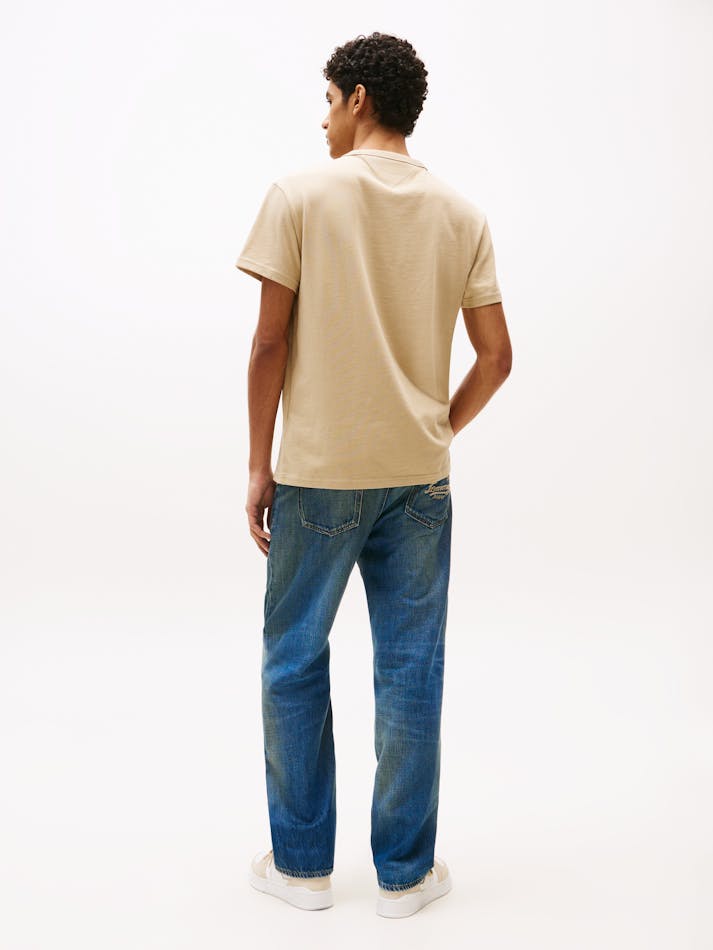 Tommy Hilfiger - Tonal Tommy Badge T-Shirt - Beige 3