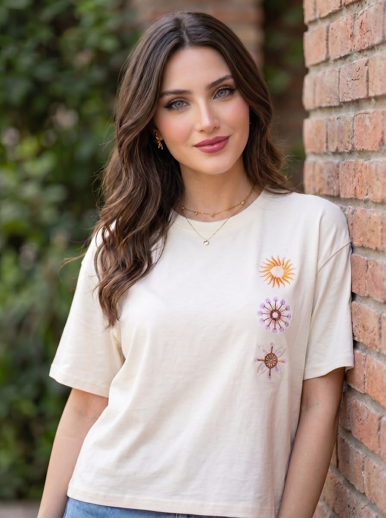 White Pigeon - T-SHIRT FEMME 100 % COTON - Ecru