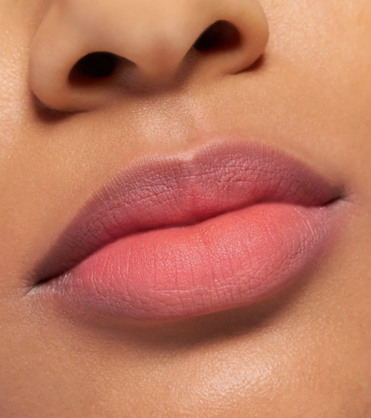 Essence - Lip Cream-Blur Souffle Matte-03 3