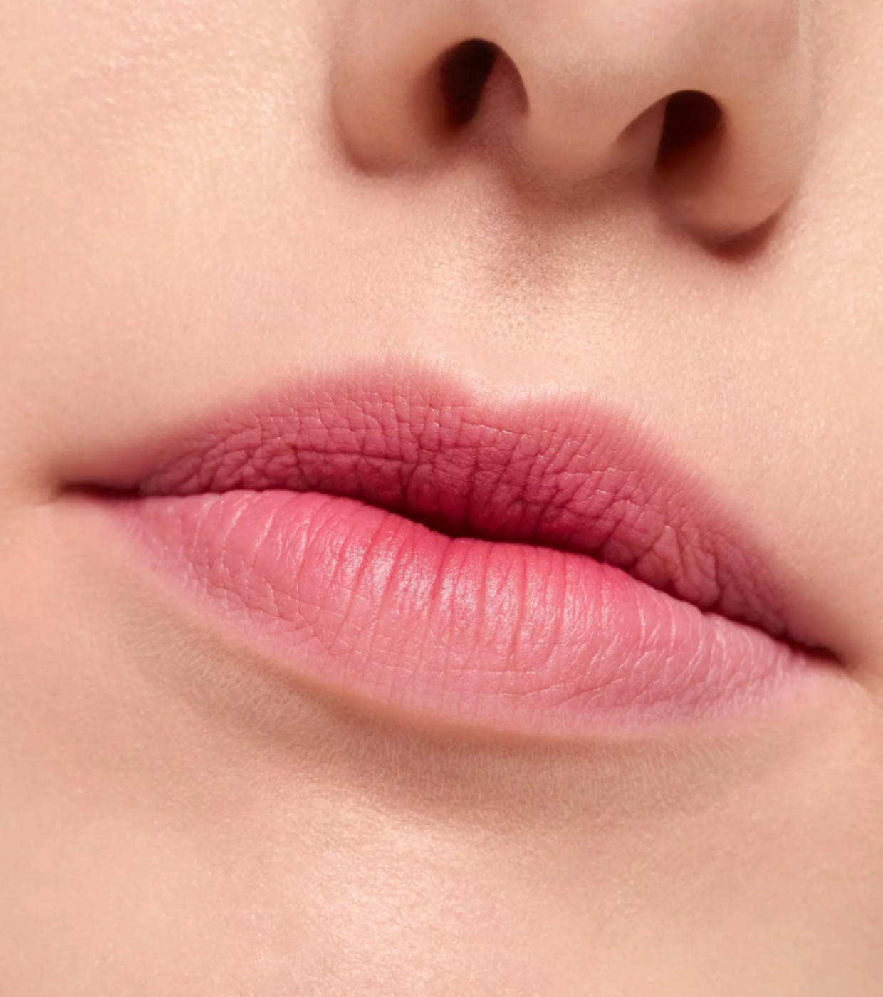 Essence - Lip Cream-Blur Souffle Matte-05 2