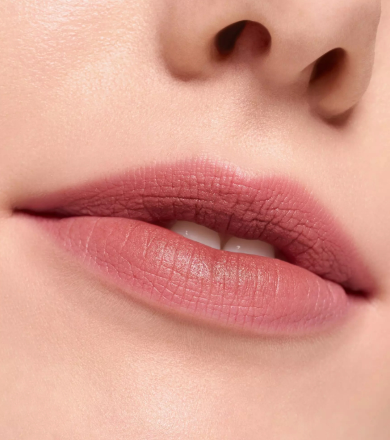 Essence - Lip Cream-Blur Souffle Matte-01 2