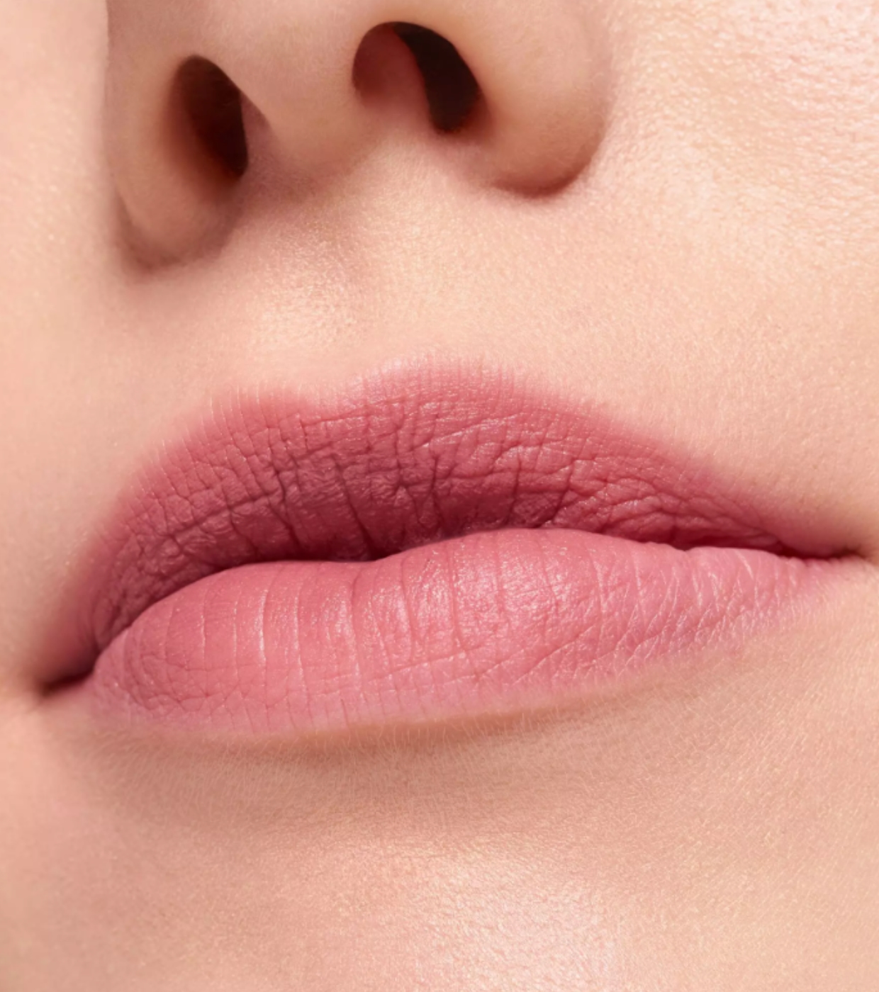 Essence - Lip Cream-Blur Souffle Matte-06 2