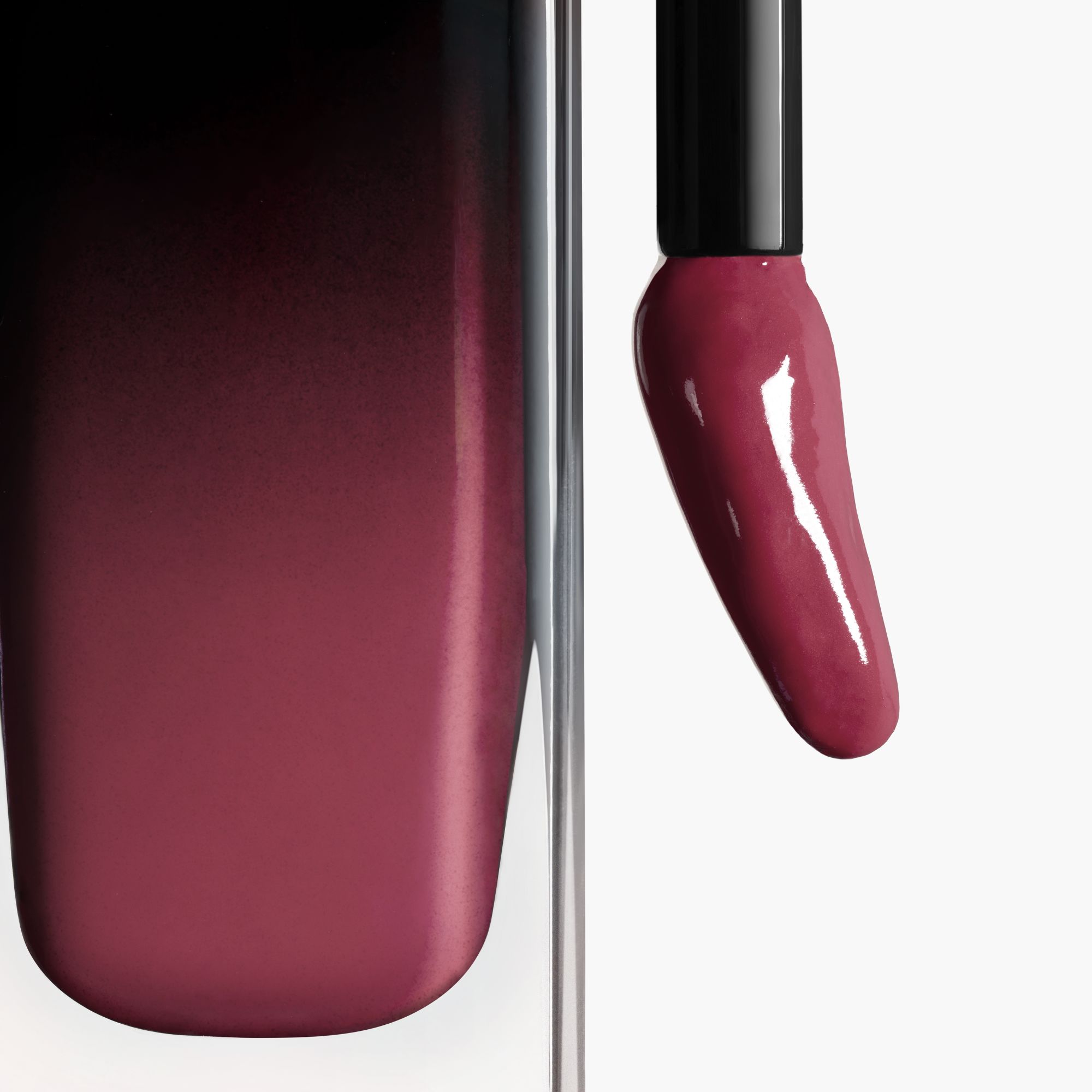 Chanel - Rouge À Lèvres Rouge Allure Laque N66 2